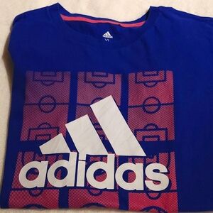 Adidas Graphic Tee. Size xl. Bodycon. Preloved